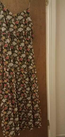J.Crew Mercantile tiered maxi  in sweet pea floral - Picture 2 of 5